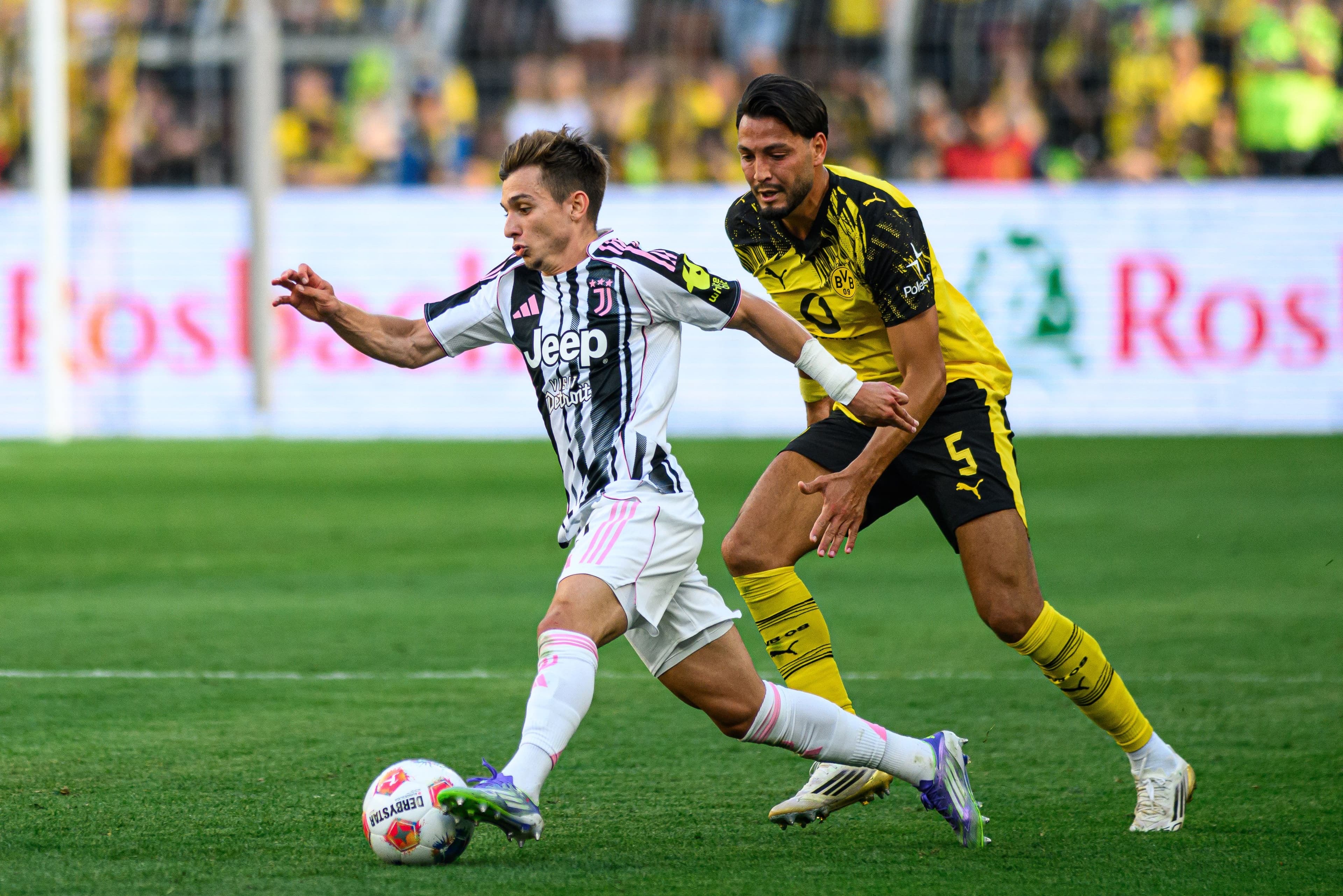 Champions League deal Internazionale - Arsenal & Juventus - Benfica