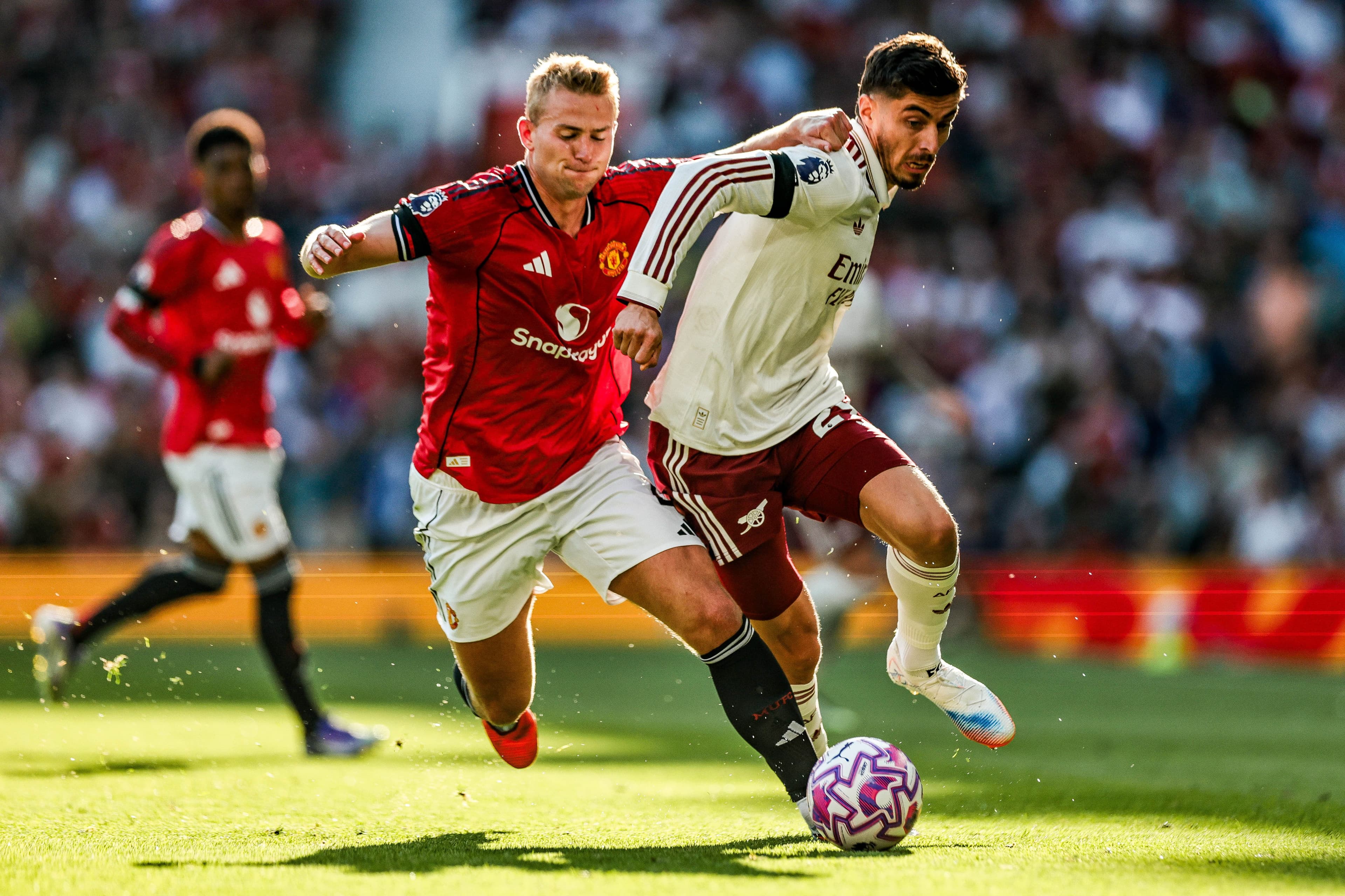 Combo deal Leeds, Manchester United and Liverpool vs. Manchester City