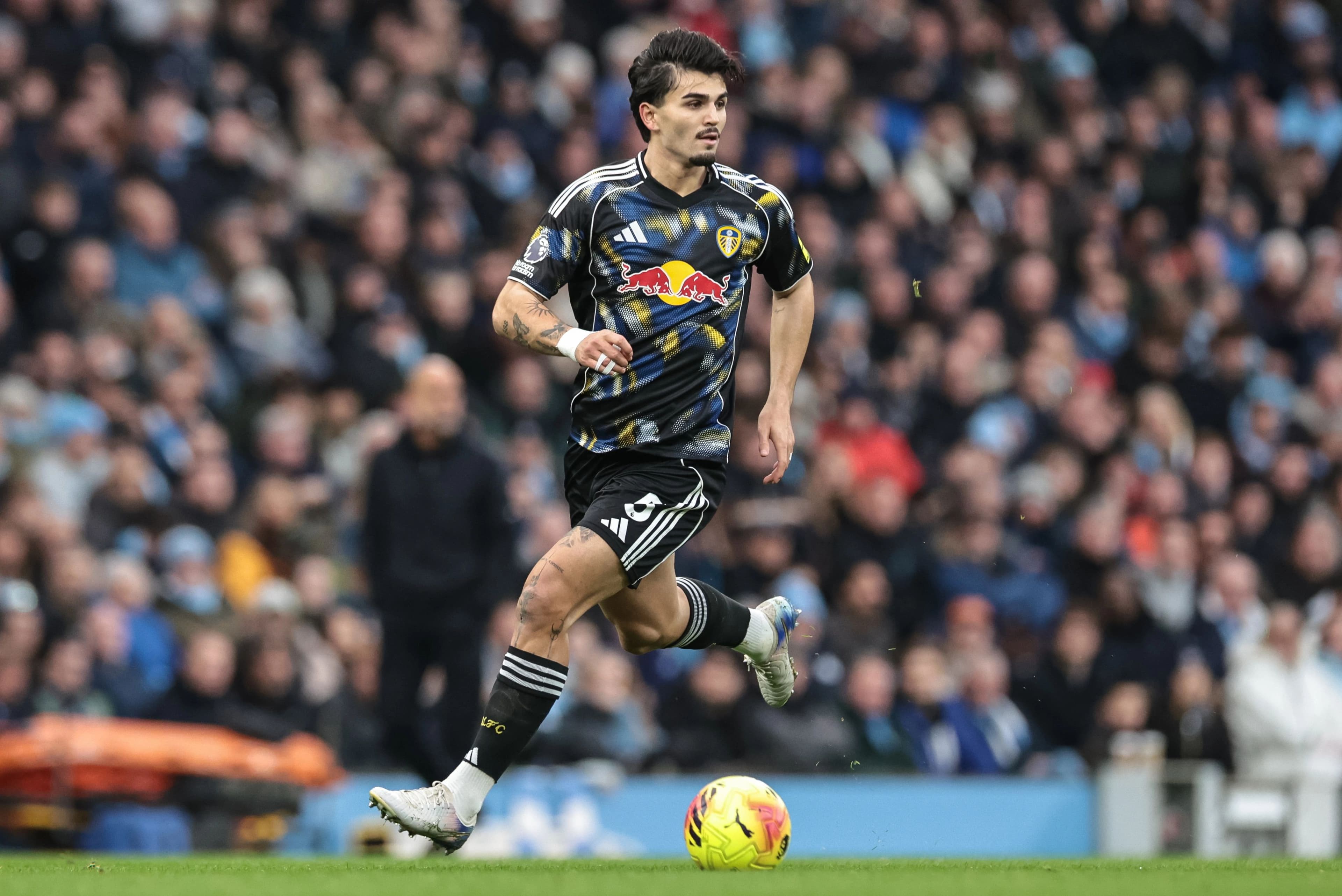 Combo deal Leeds, Manchester United and Liverpool vs. Manchester City