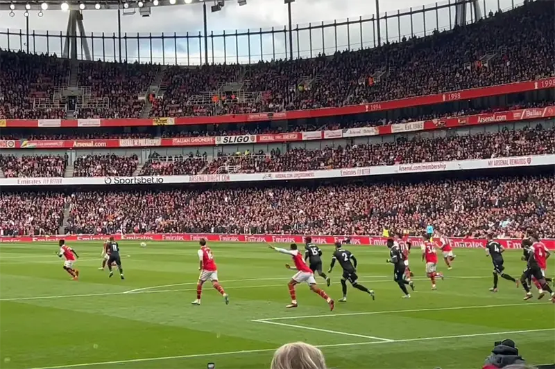 Two London clubs, two stadiums, one Premier League weekend Two London clubs, two stadiums, one Premier League weekend